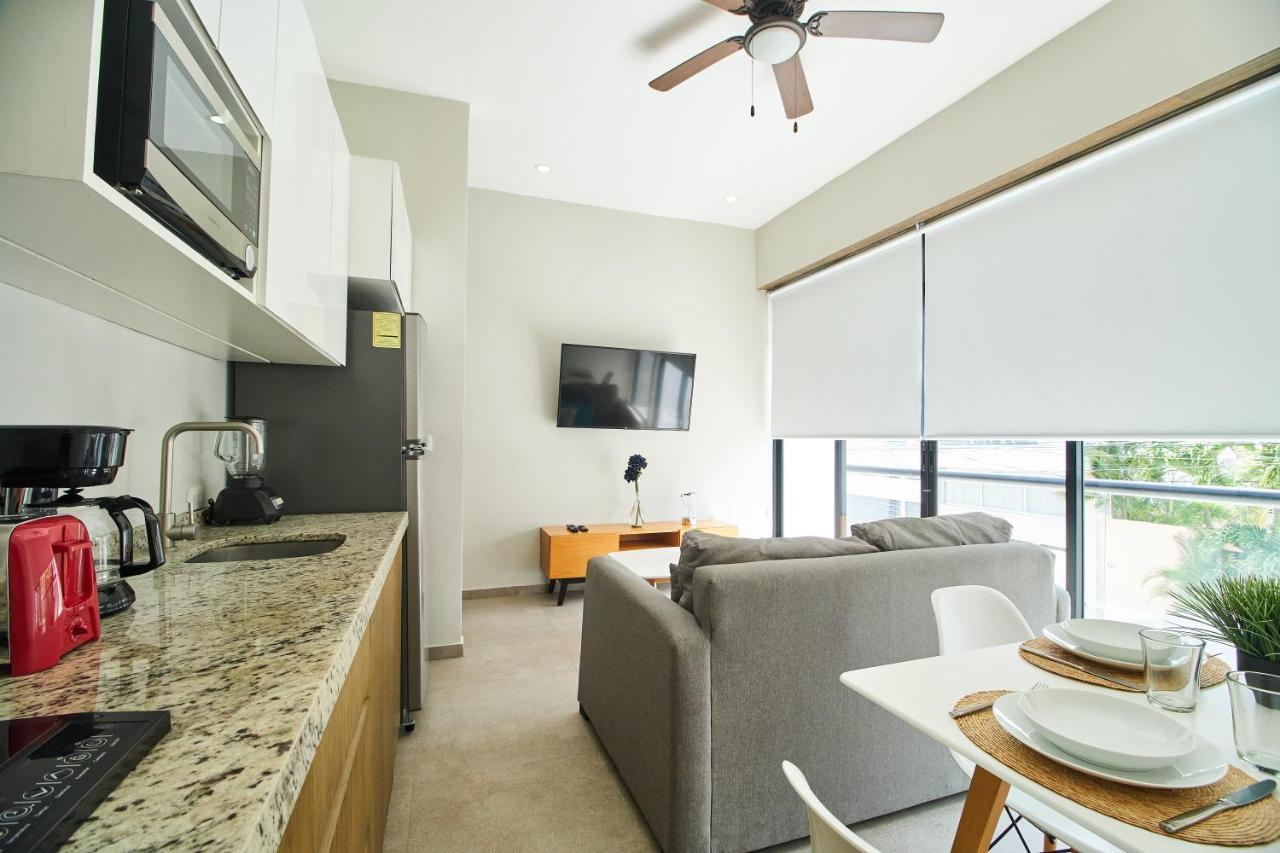 Aparthotel Torre 42 Playa Del Carmen By Lockey Extérieur photo