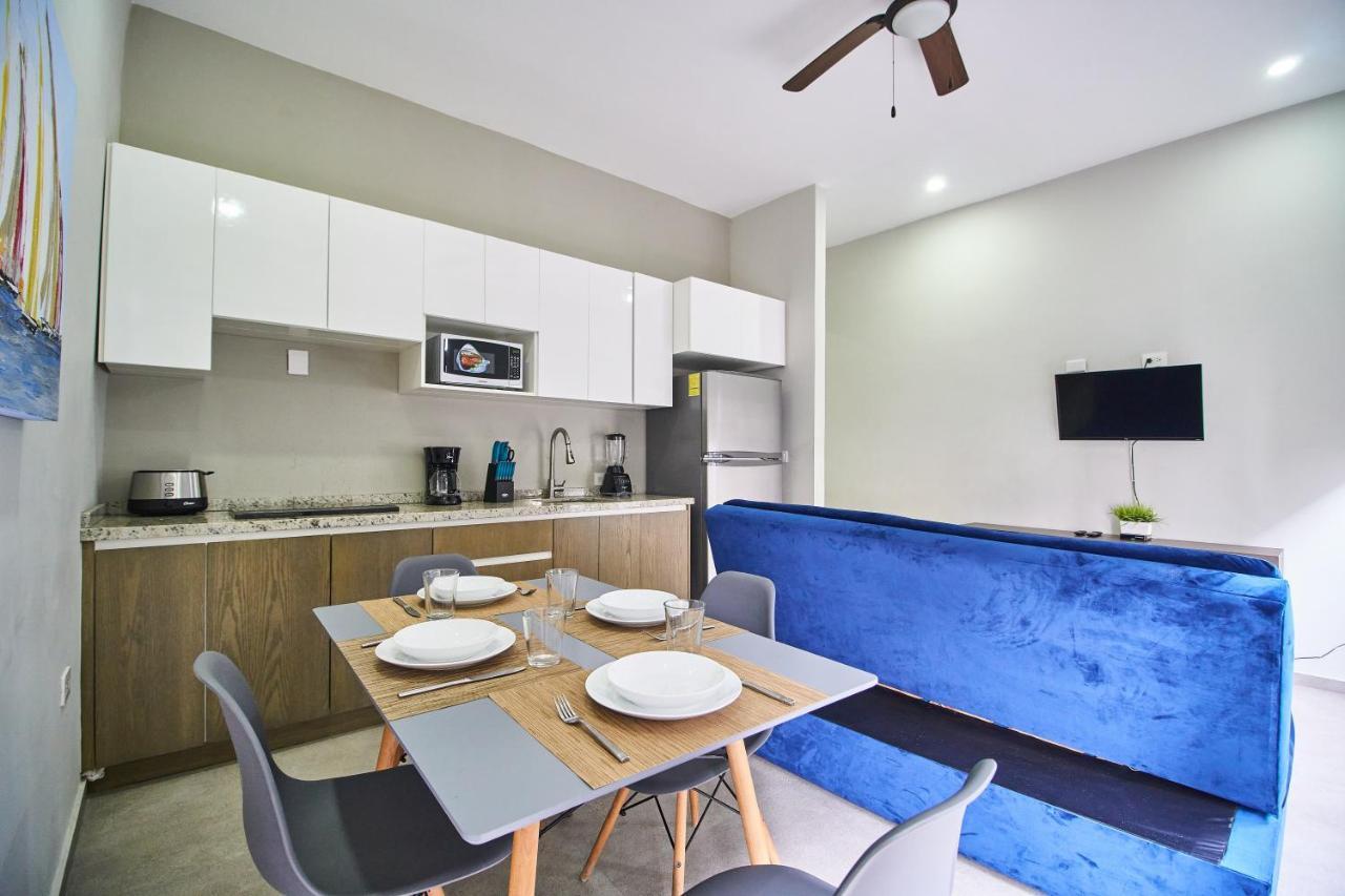 Aparthotel Torre 42 Playa Del Carmen By Lockey Extérieur photo